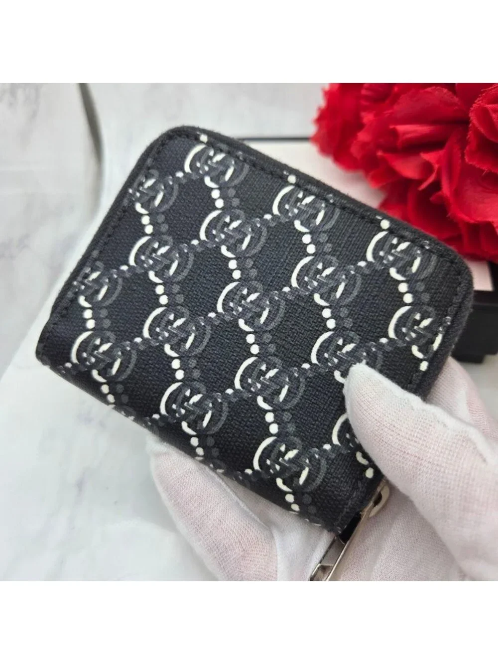Gucci Coin Purse Wallet GG Shadow